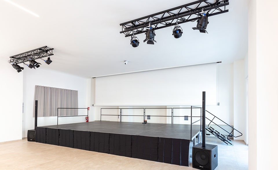 Da oggi Centolight offre anche pedane, palchi e accessori!