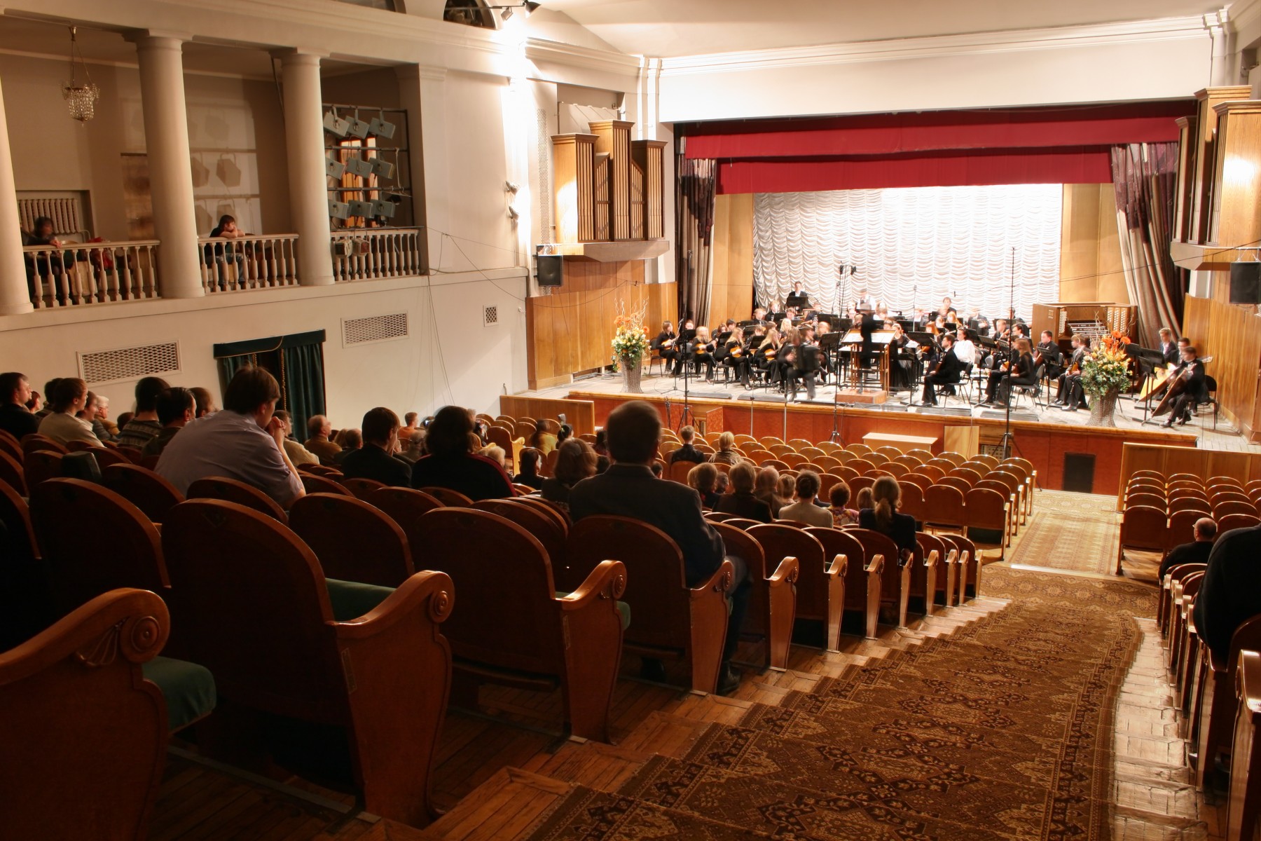 Corretta illuminazione in teatro